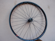 Přední výplet Shimano/Trucky, 15x110mm , 27.5"