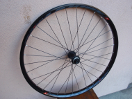 Přední výplet Shimano/Trucky, 15x110mm , 27.5"