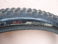 Pláště Specialized Ground Control 26x2.30 a Maxxis Ardent 26x2.25