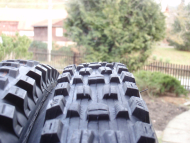 Pláště Maxxis Assegai 29x2.50WT + Schwalbe Big Betty 29x2.40